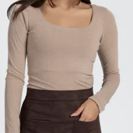 TOP BEIG